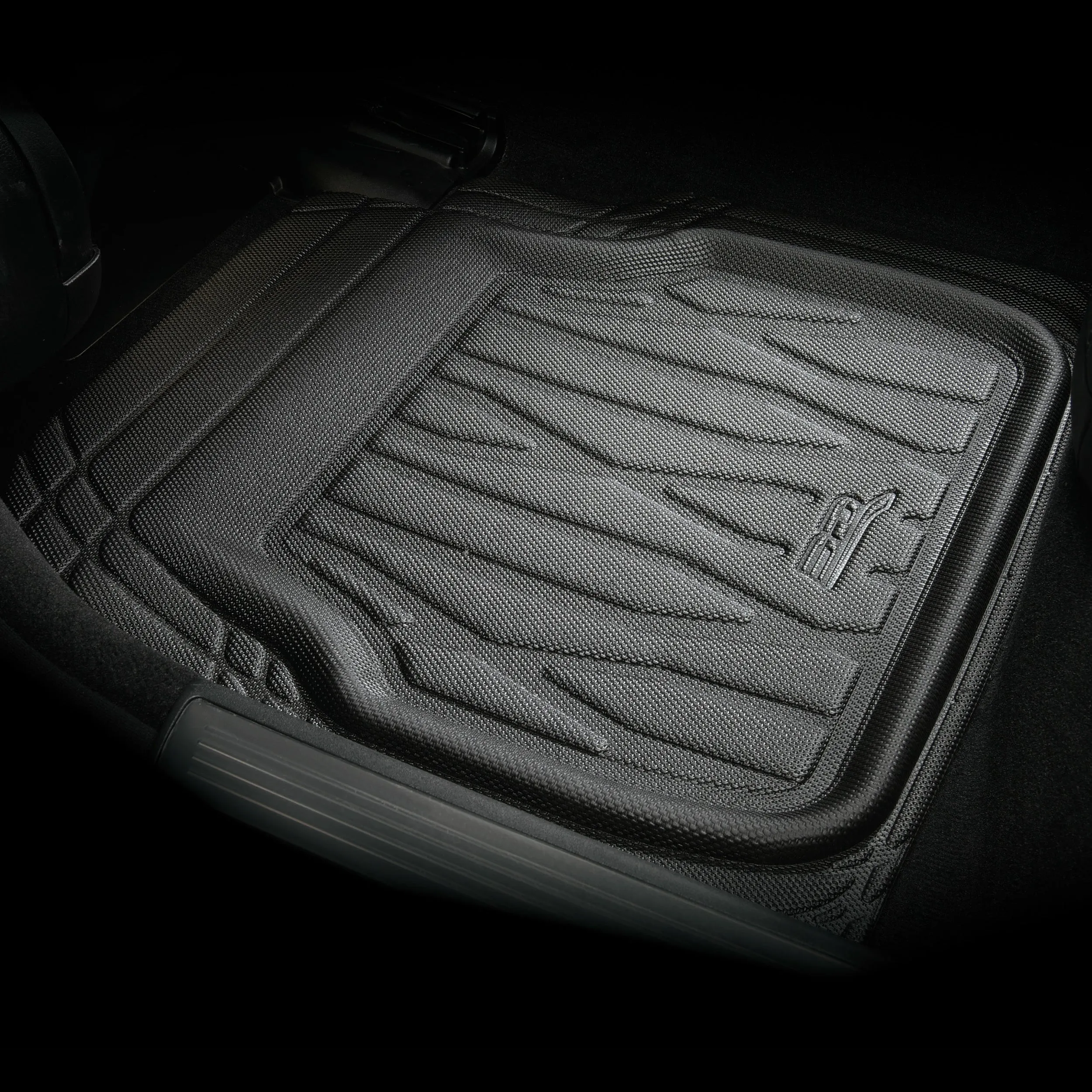 UNIVERSAL TRIM-TO-FIT FLOOR MATS